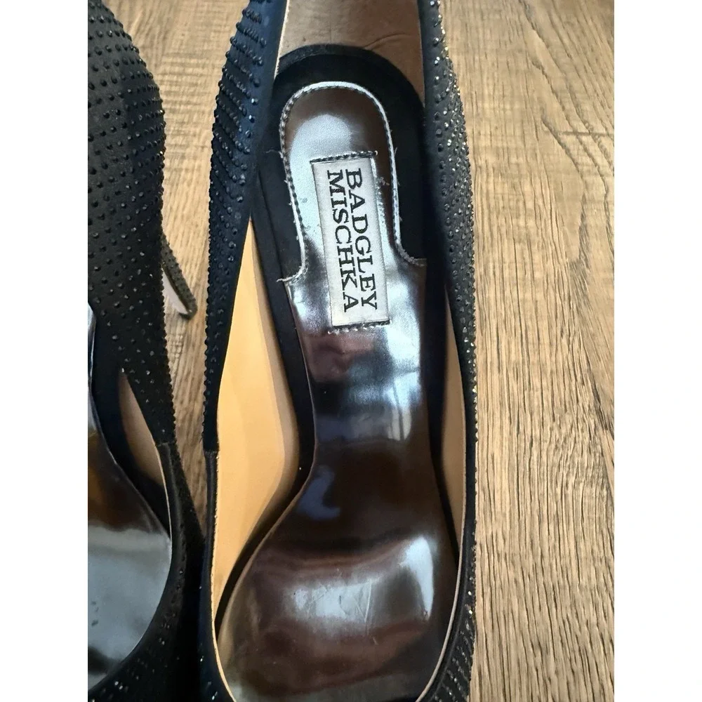 Badgley Mischka Kassidy ll Black Sequin 5 Inch Heel Platform Pumps Size 9